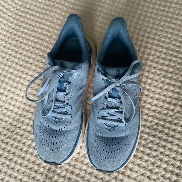 Arahi 5 hokas - Picture 3 of 8